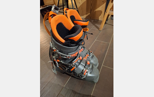 Chaussures ROSSIGNOL 25.5 ZJ+ 