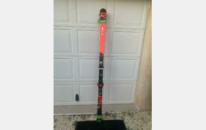 ROSSIGNOL ski 182 cm / 25m