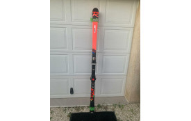 ROSSIGNOL ski 182 cm / 25m